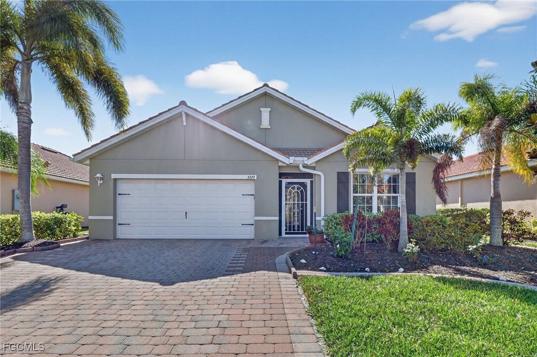 Property Photo:  3329 Apple Blossom Drive  FL 33920 