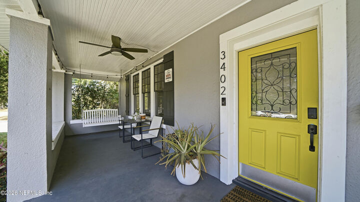 Property Photo:  3402 Mayflower Street  FL 32205 