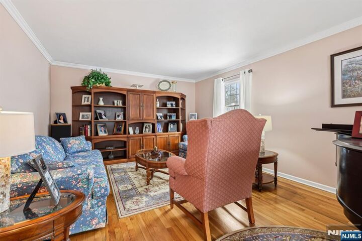 Property Photo:  3 Agawam Drive  NJ 07470 