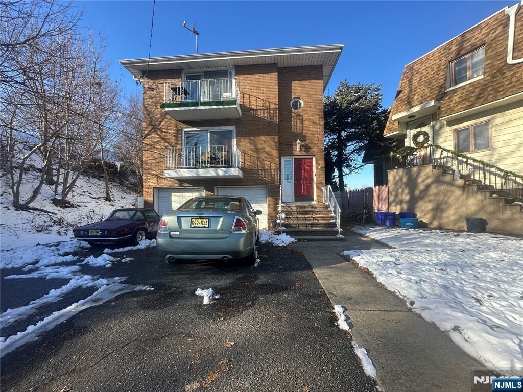 Property Photo:  135 Jay Avenue  NJ 07071 