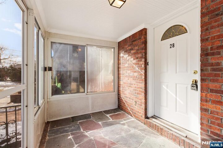 Property Photo:  28 Glenwood Avenue  NJ 07605 