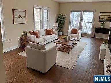 Property Photo:  600 N Frank E Rodgers 2R  NJ 07029 