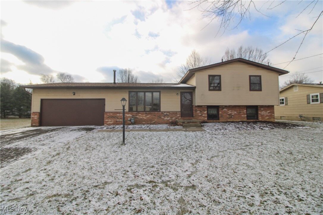 Property Photo:  433 Springdale Avenue  OH 44460 