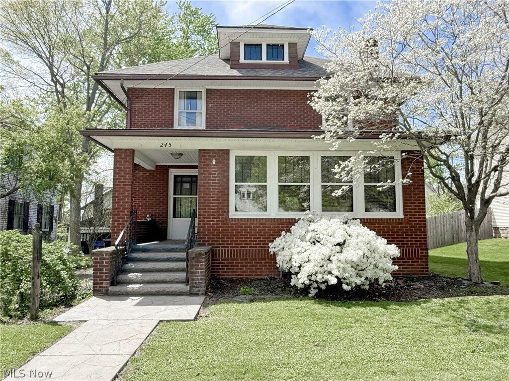 Property Photo:  245 Highland Avenue  OH 44460 