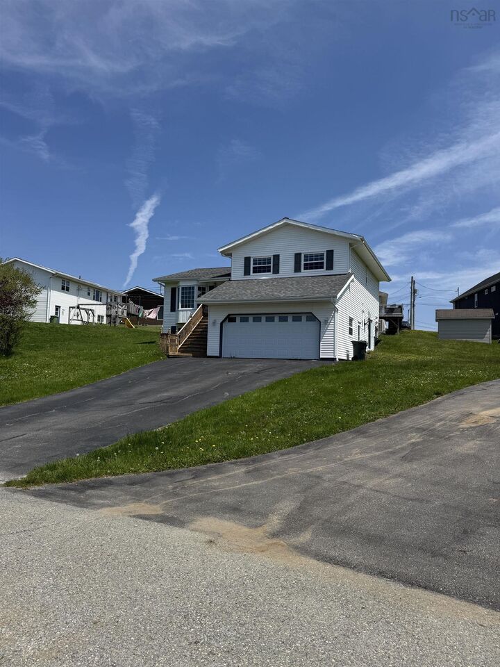 Property Photo: 6 Placid Court NS B5A 4N5