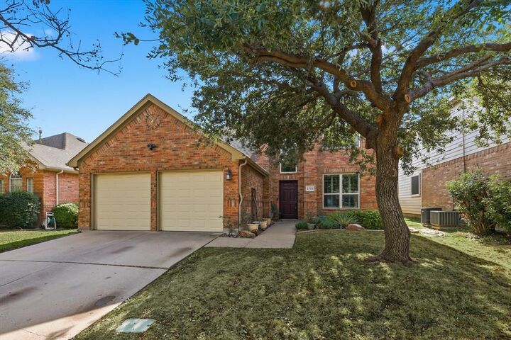 Property Photo: 4508 Buffalo Bend Place TX 76137