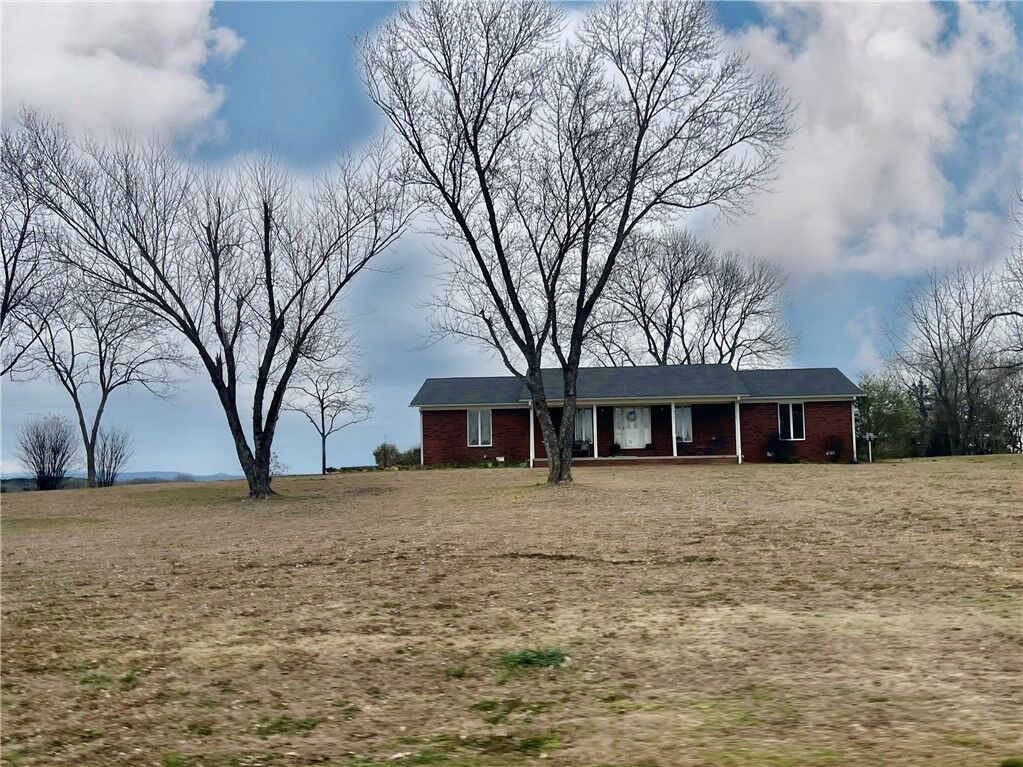 Property Photo:  1265 County Road 2301  AR 72830 