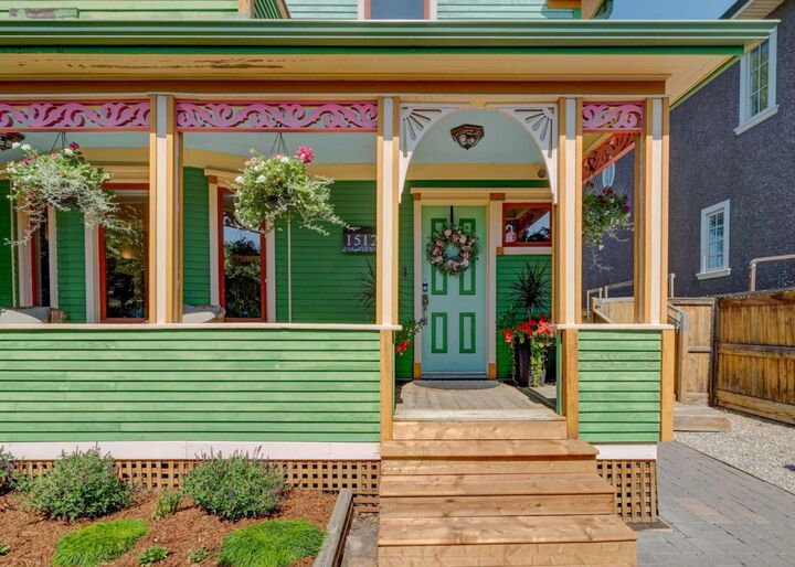 Property Photo:  1512 33 Avenue SW  AB T2T 1Y3 