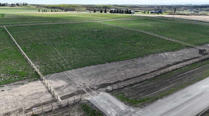 Property Photo: 48029 295 Avenue AB T0L 0X0