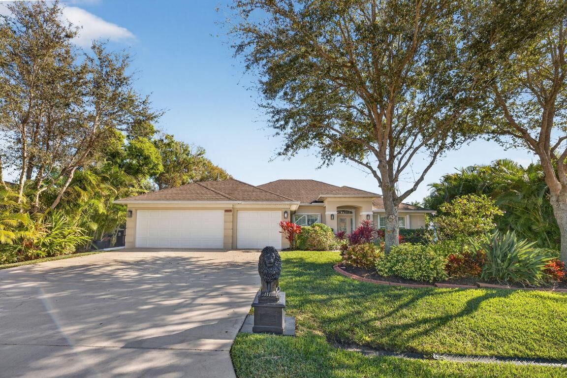 Property Photo:  2425 SW Dalpina Road  FL 34953 
