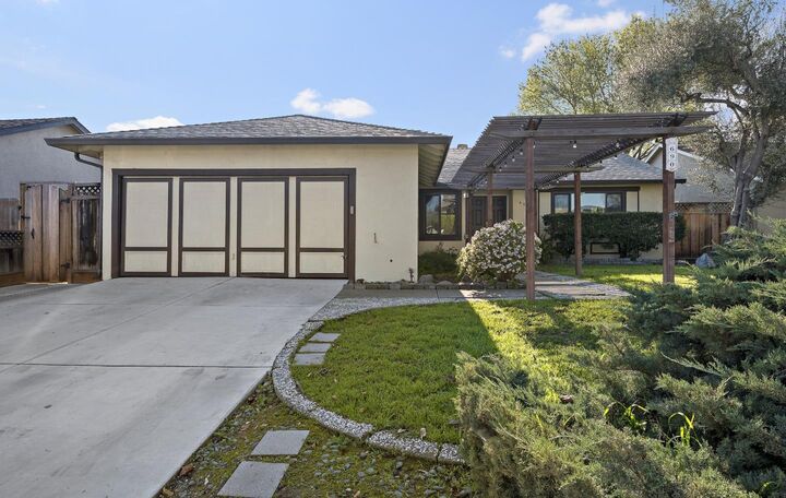 Property Photo: 690 Albion Drive CA 95136