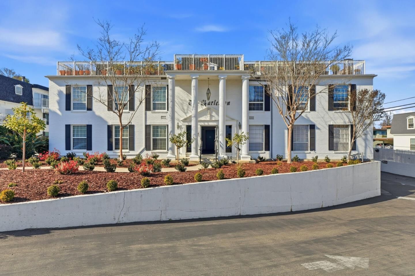 Property Photo: 1940 Mount Vernon Court 1 CA 94040