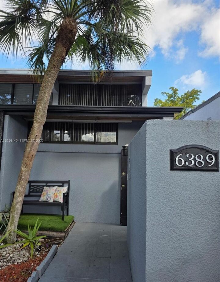 Property Photo: 6389 Cotton Tail Rd FL 33014