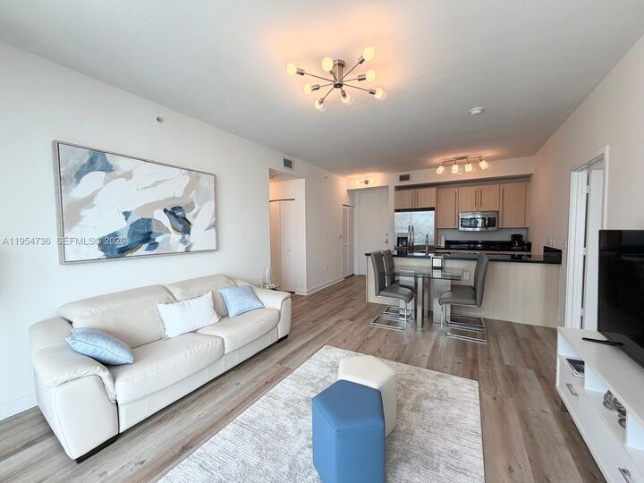 Property Photo: 1111 SW 1 Av 3022-N FL 33130