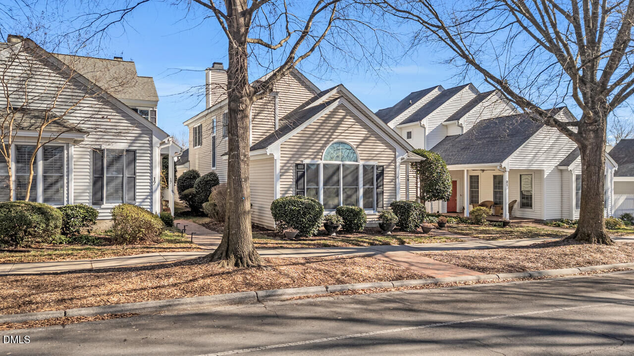 Property Photo:  19 E Camden  NC 27312 