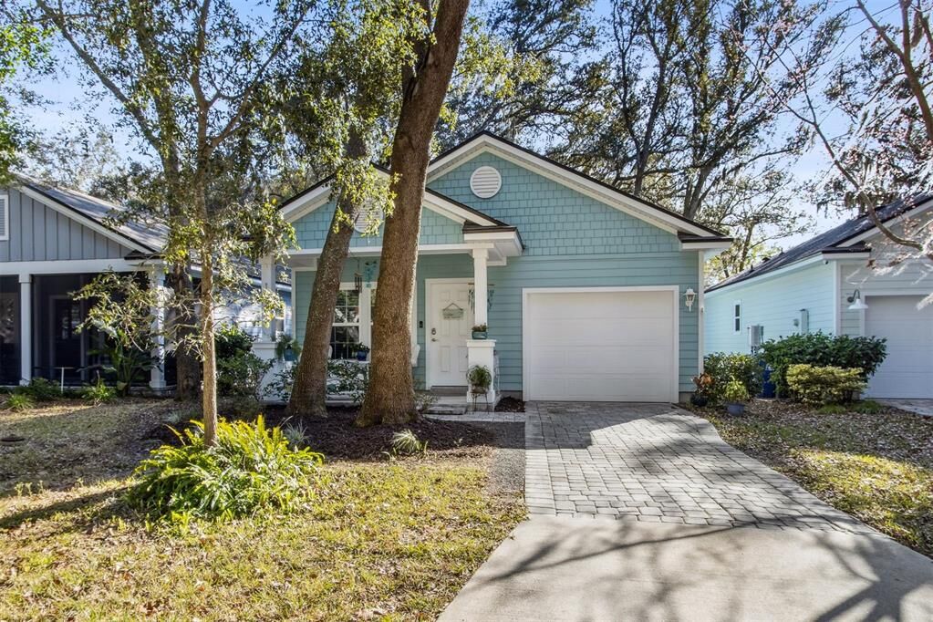 Property Photo: 1324 Fir Street FL 32034