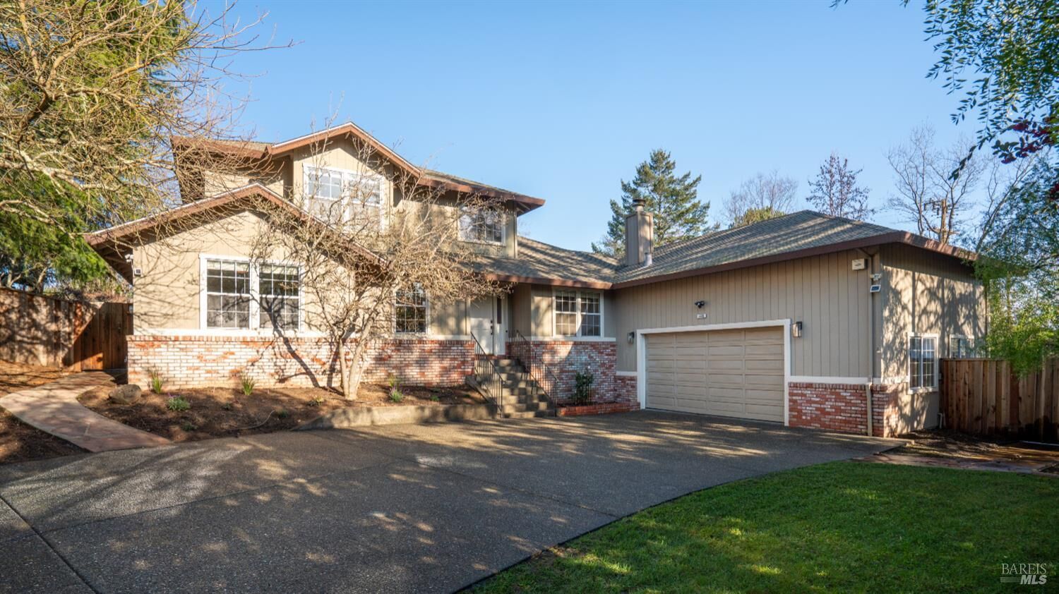 Property Photo:  5680 Eagle Rock Court  CA 95409 