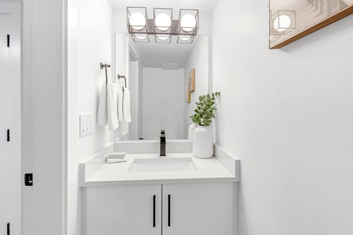 Property Photo:  6035 141 Street 23  BC V3X 0L6 