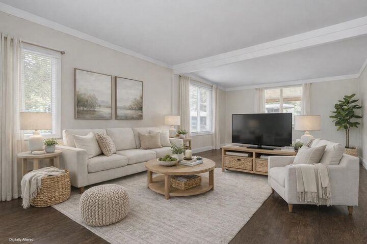 3942 Columbia Valley Road 17 — photo 1