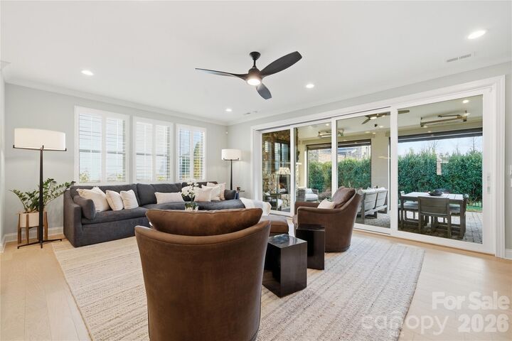 Property Photo: 1016 Thatcher Way SC 29715