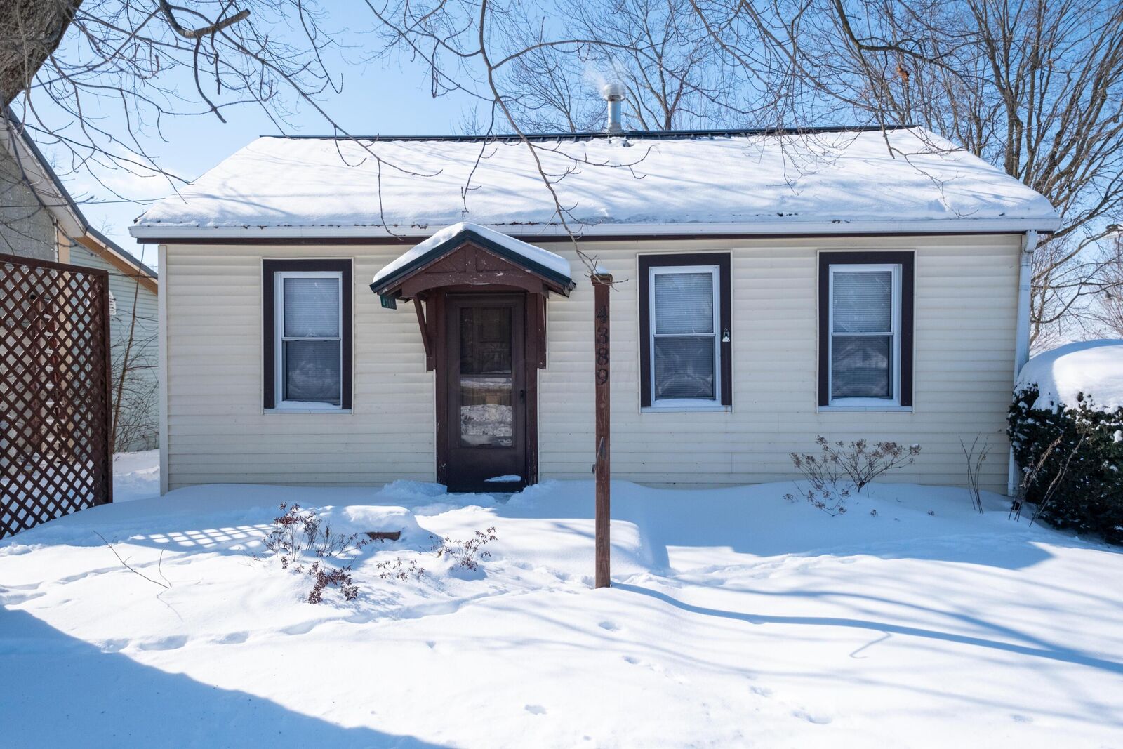 Property Photo:  4389 State Route 203  OH 43066 
