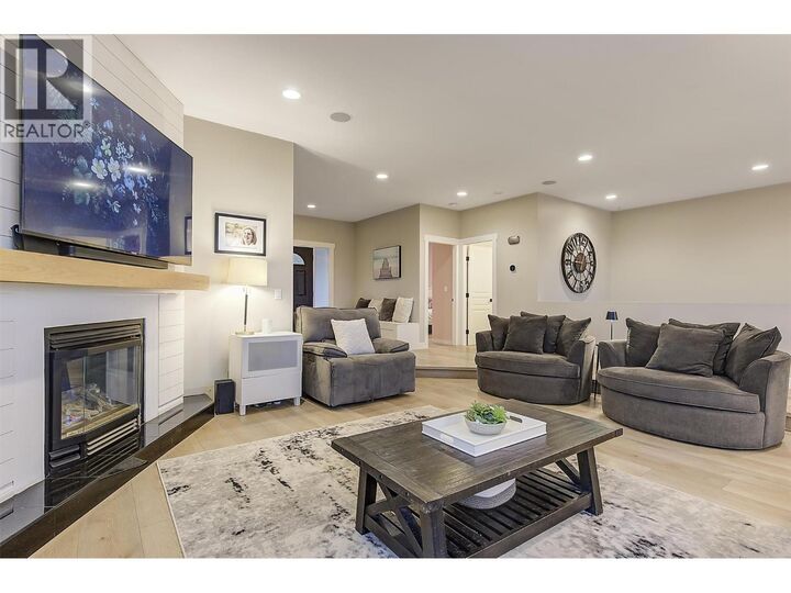 Property Photo:  2063 Horizon Drive  BC V1Z 3N4 