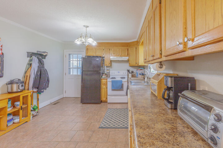 Property Photo:  824 Diamond Circle  GA 30728 