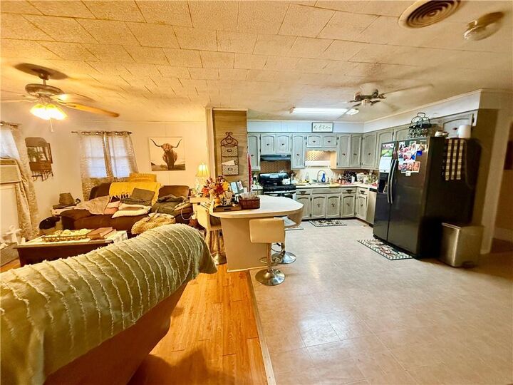 Property Photo:  2685 E Hardtner Drive  LA 71465 