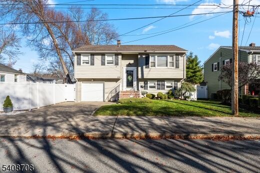 Property Photo:  325 Orchard St  NJ 07065 