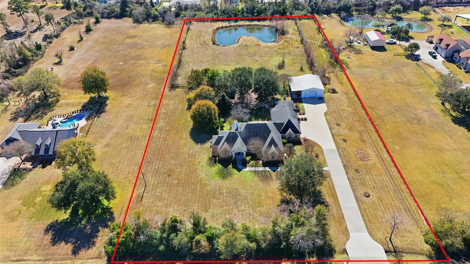 Property Photo:  500 Burwell Road  TX 77562 