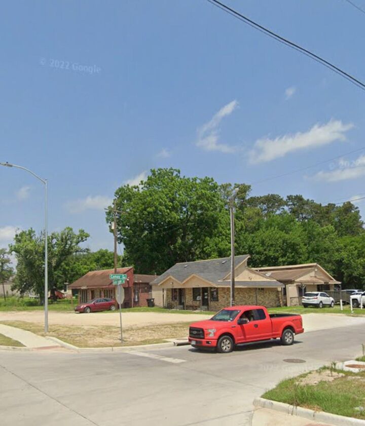 Property Photo:  6213 Laura Koppe Road  TX 77016 