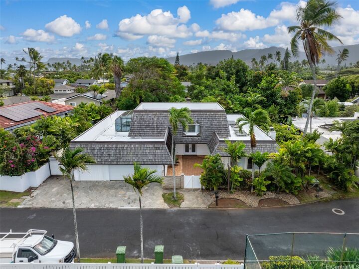 Property Photo: 824 N Kalaheo Avenue A HI 96734