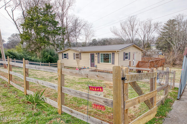 Property Photo:  4818 Wheeler Rd  TN 37777 