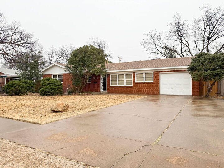 Property Photo:  3009 57th Street  TX 79413 