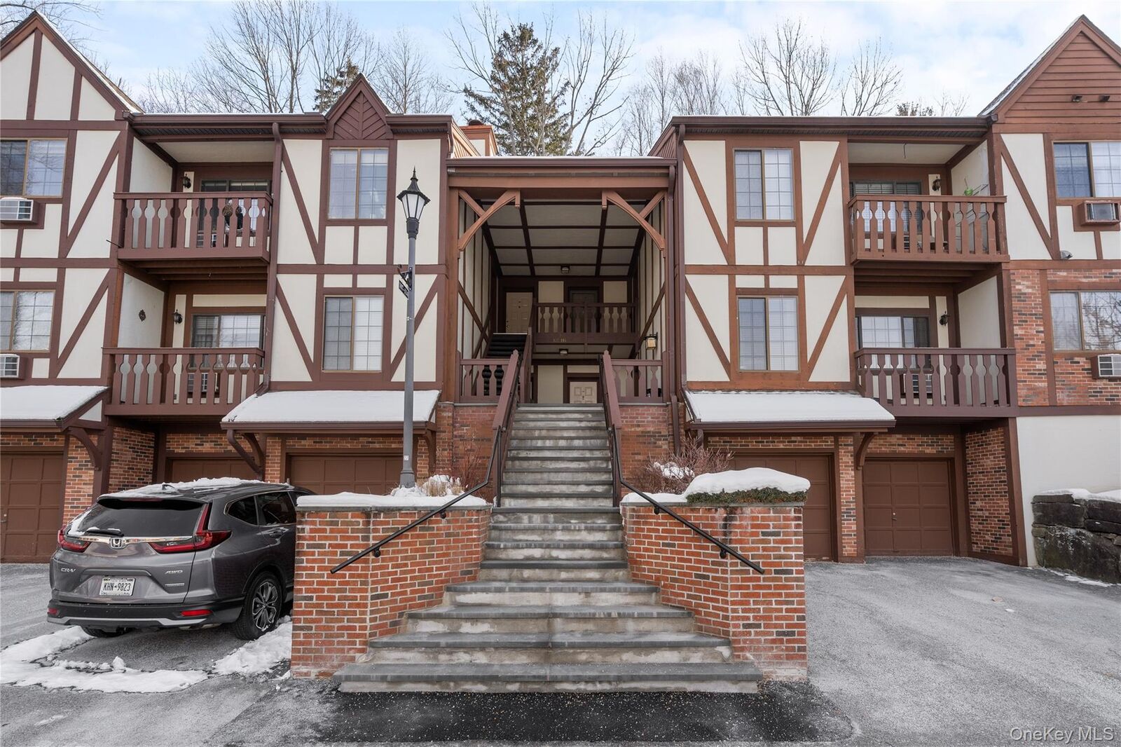 Property Photo: 113 Foxwood Circle NY 10549