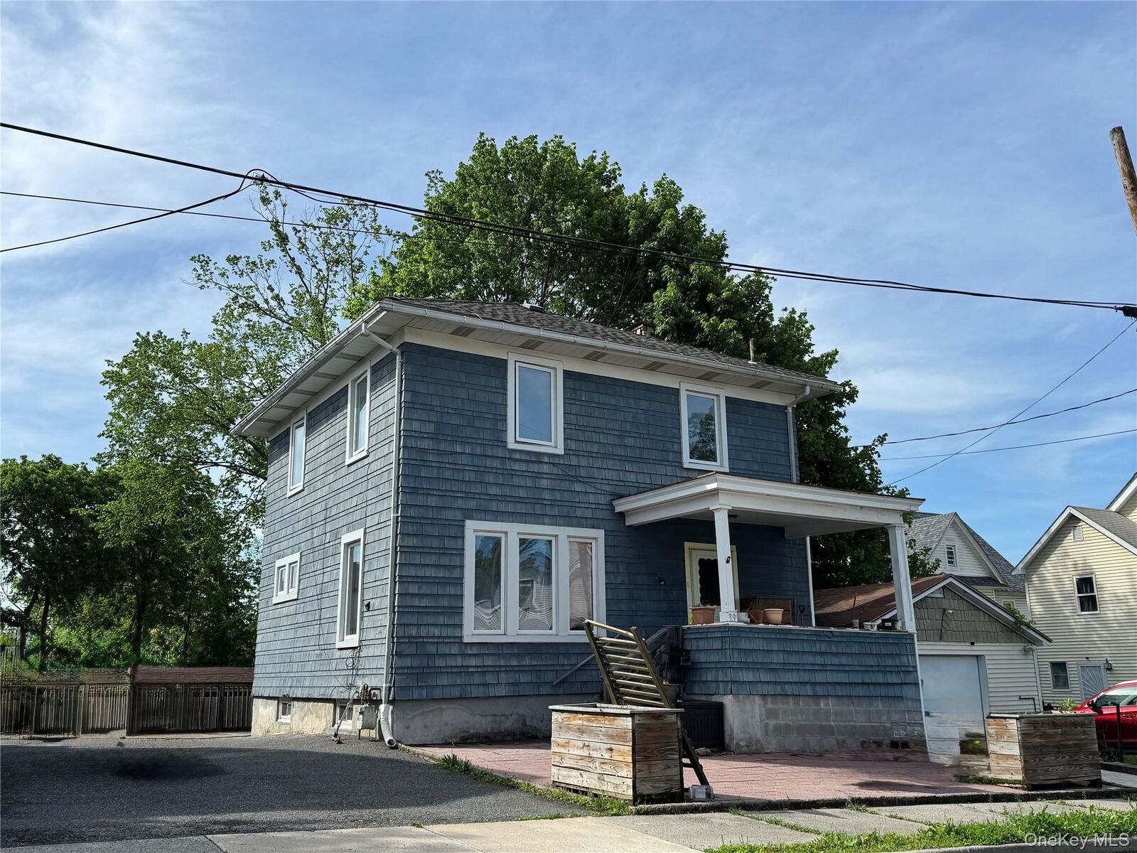 Property Photo:  39 Crescent Place  NY 10940 