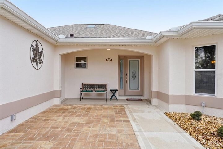 Property Photo:  1506 Canales Lane  FL 32159 