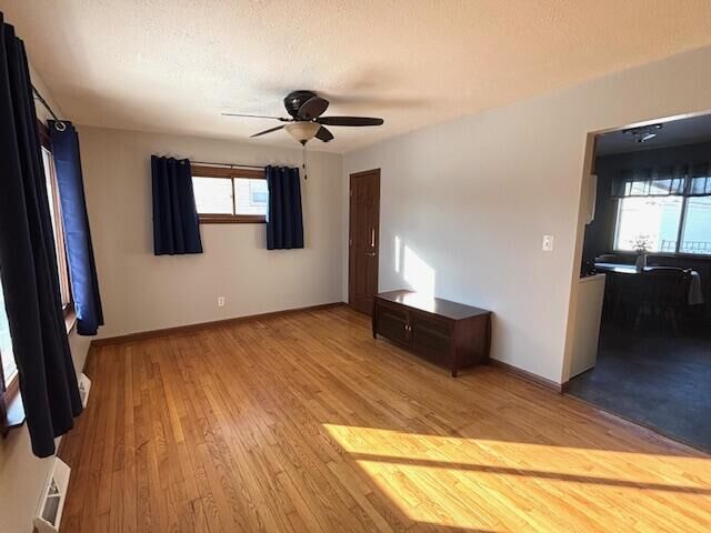 Property Photo:  314 Beech St  WI 53024 