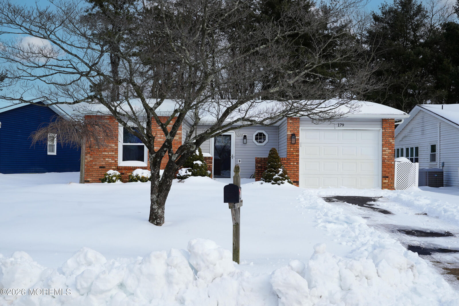 Property Photo:  179 Courtshire Drive  NJ 08723 