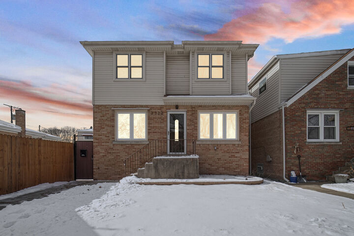 Property Photo: 3322 N Pittsburgh Avenue IL 60634