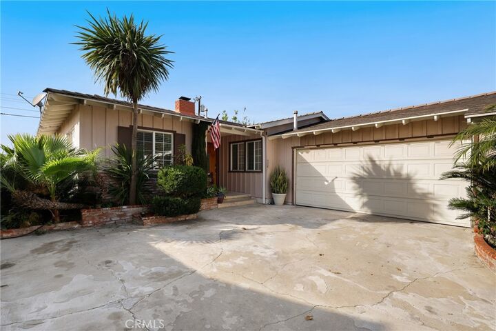 Property Photo: 411 Parsons Street CA 90631