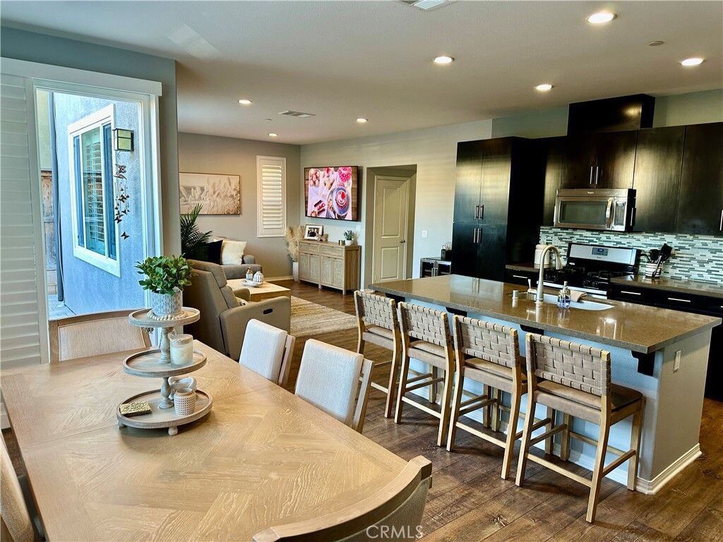 Property Photo:  2313 Navigation  CA 92870 