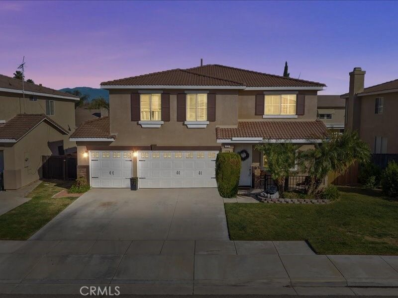 Property Photo:  528 Memphis Court  CA 92545 