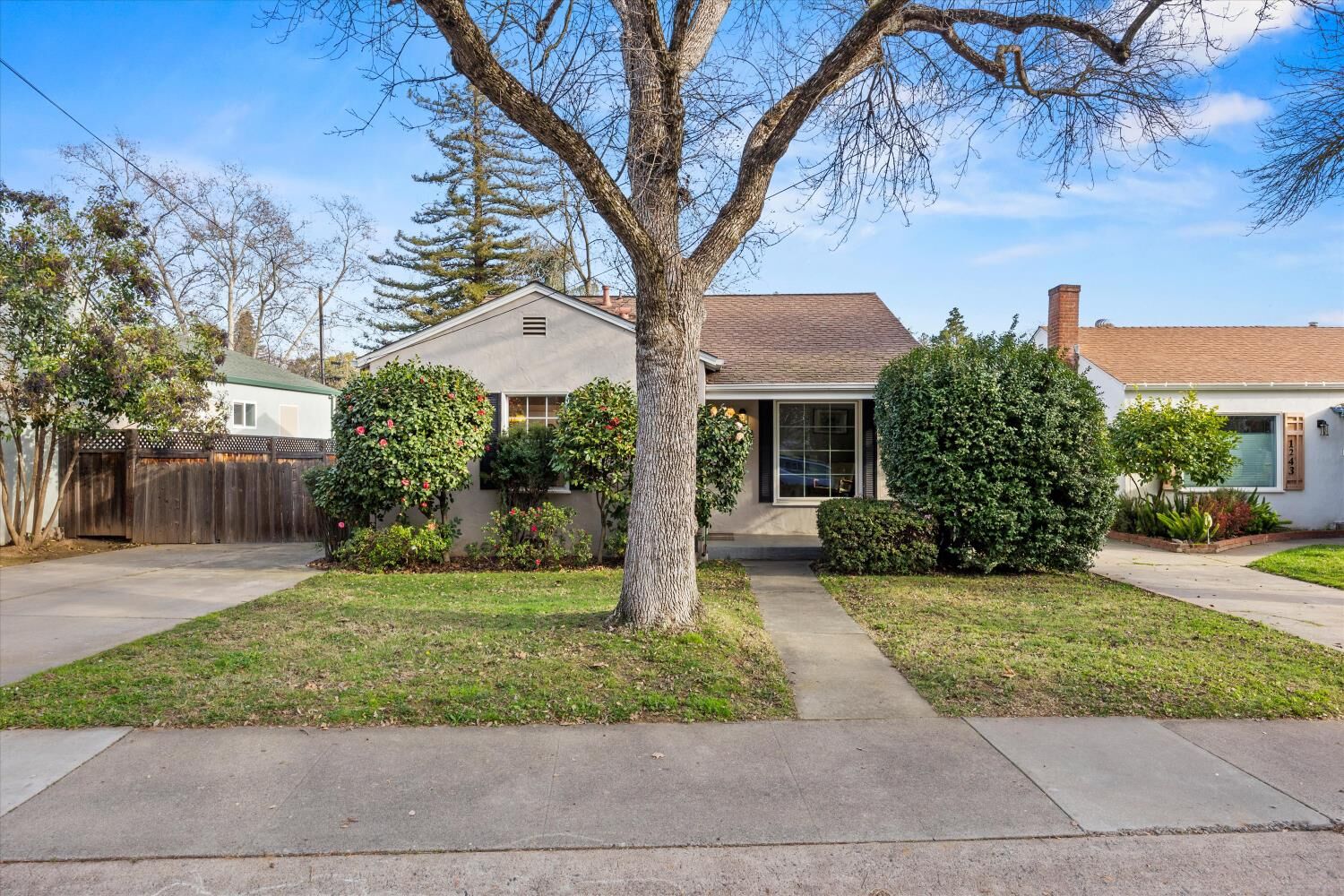 Property Photo:  1231 Rodeo Way  CA 95819 