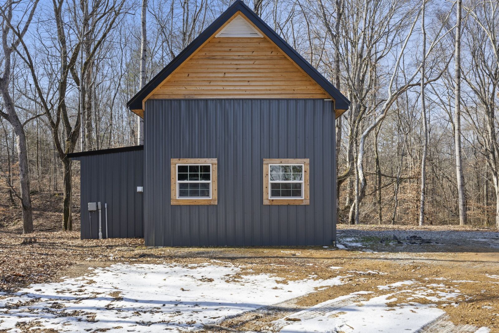 Property Photo: 1085 Henegar Rd TN 37357