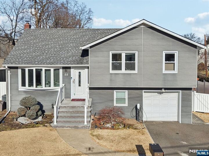 Property Photo:  44 Richard Court  NJ 07661 