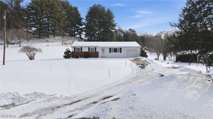 Property Photo:  2207 Harris Highway  WV 26181 