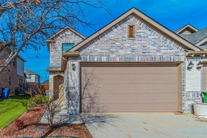 Property Photo:  5004 Villas Drive  TX 76266 