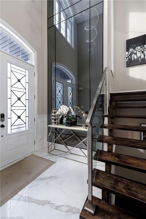 Property Photo:  175 Burloak Drive W  ON L6L 6E6 