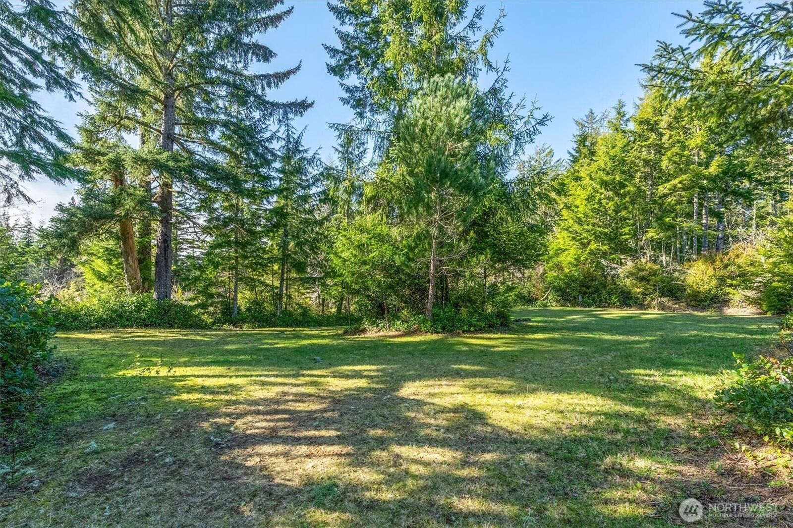 Property Photo:  21329  Birch Place  WA 98640 